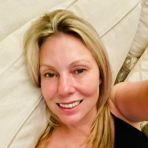 Meet your Posher, Fleur